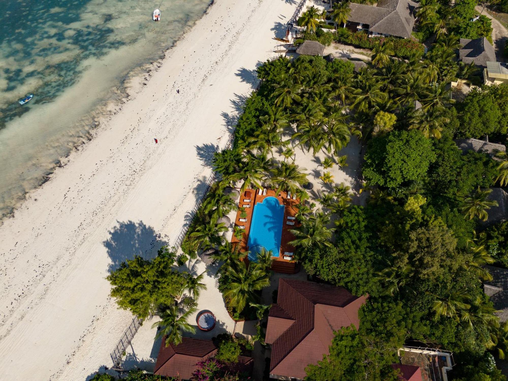 Ifa Beach Resort ジャンビアニ エクステリア 写真