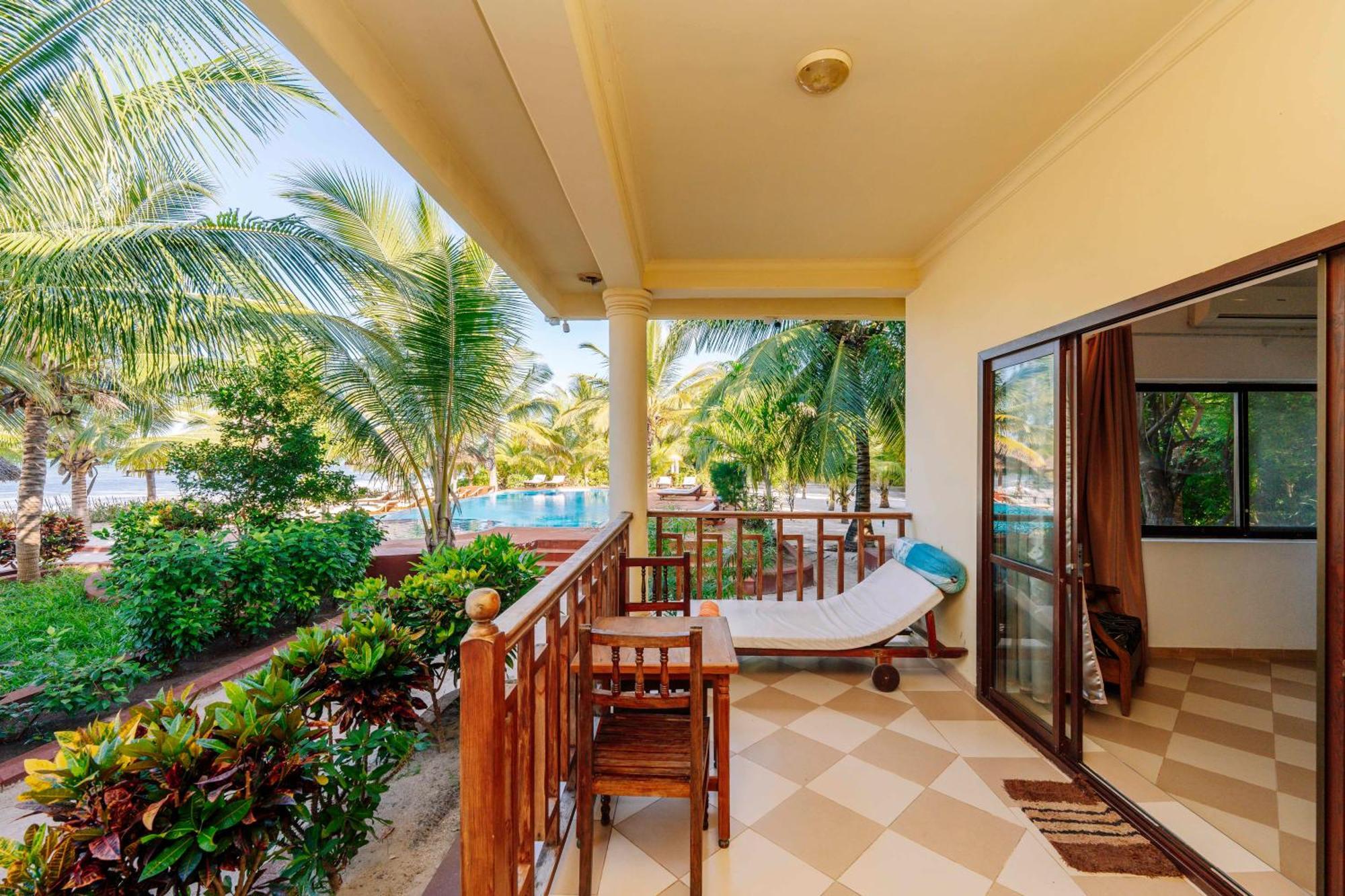 Ifa Beach Resort ジャンビアニ エクステリア 写真