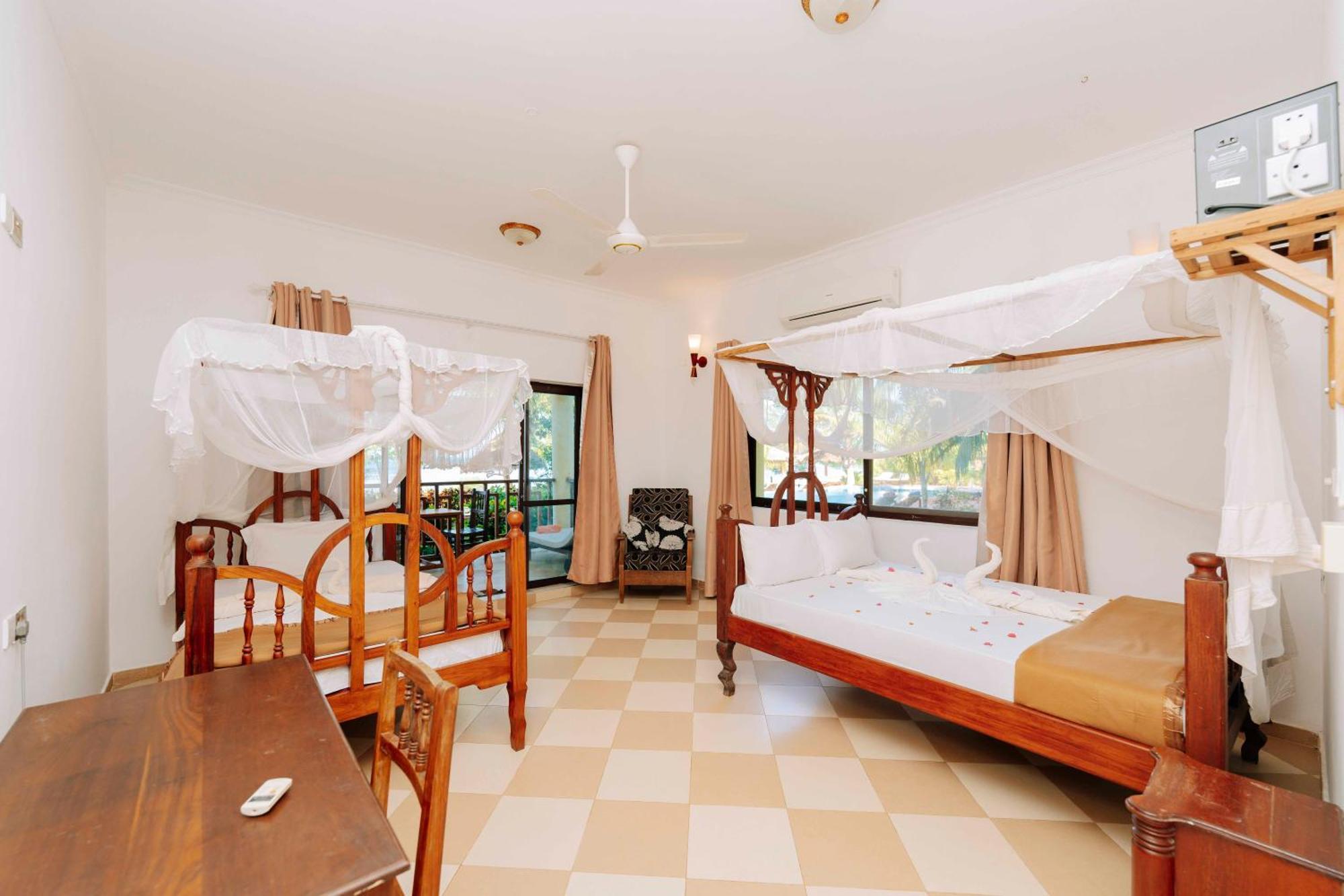 Ifa Beach Resort ジャンビアニ エクステリア 写真