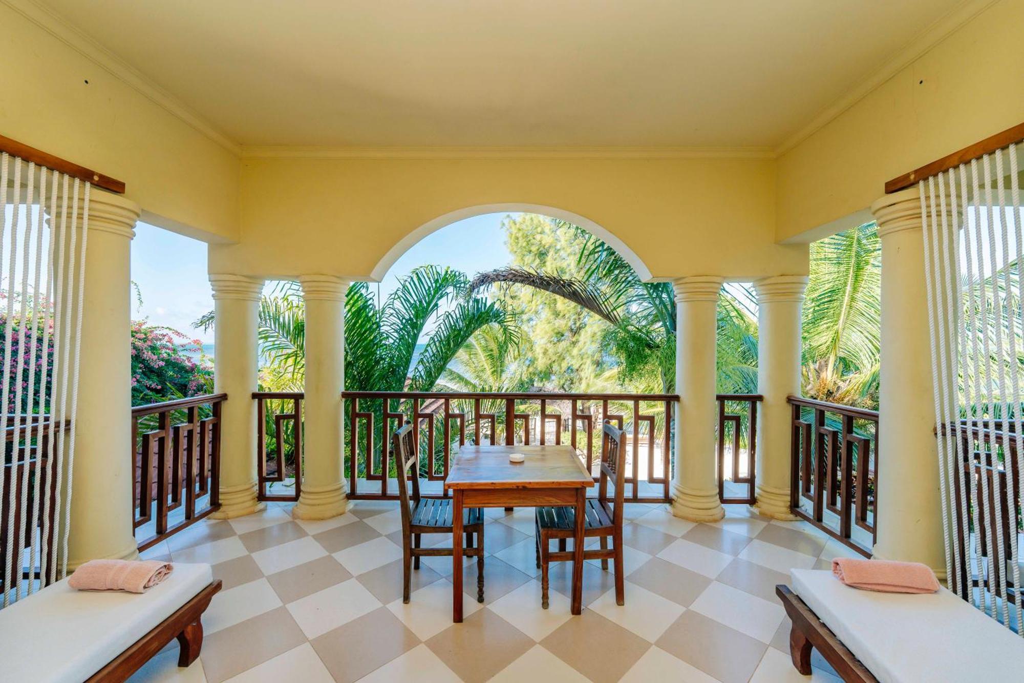 Ifa Beach Resort ジャンビアニ エクステリア 写真