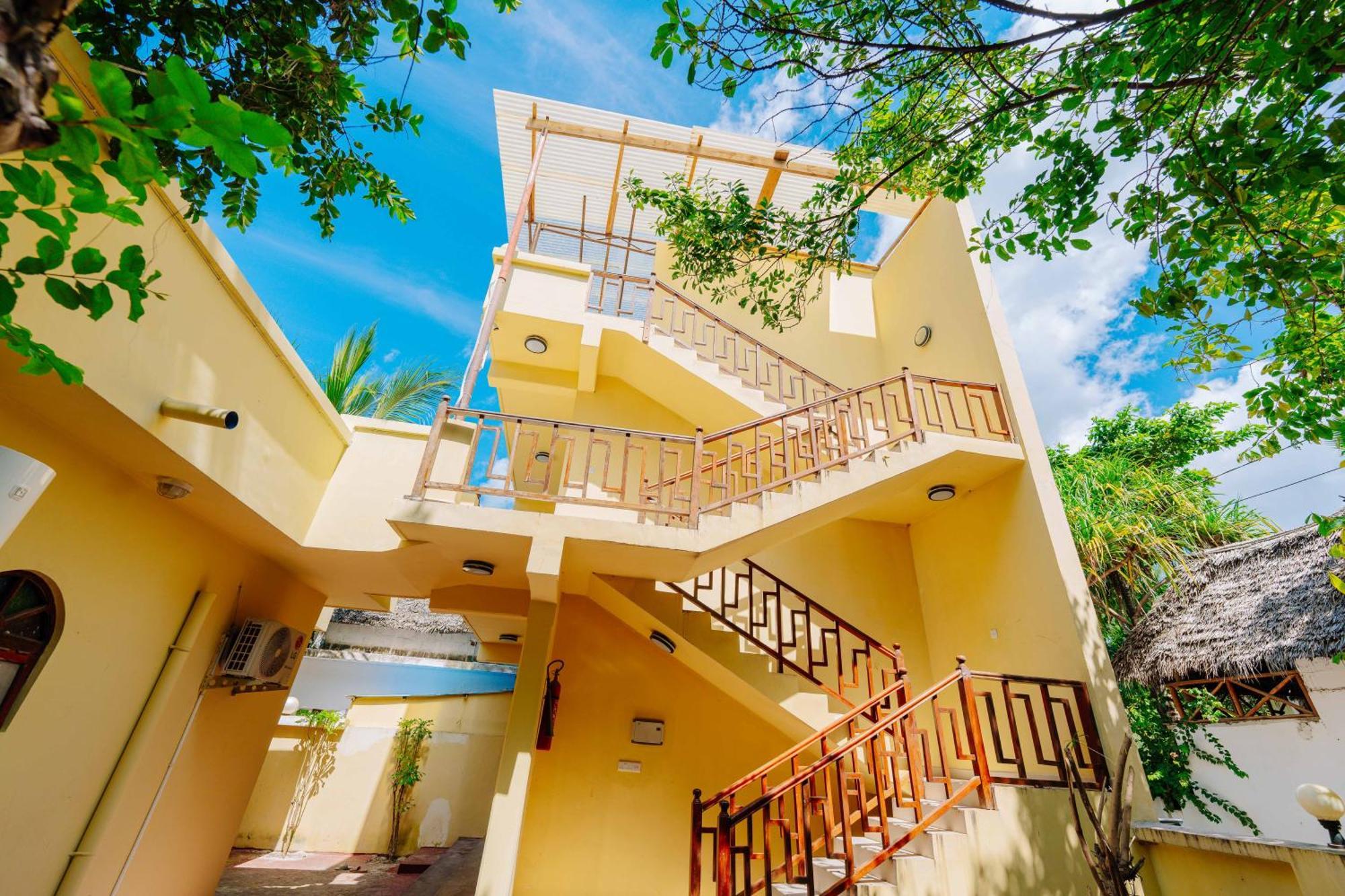 Ifa Beach Resort ジャンビアニ エクステリア 写真